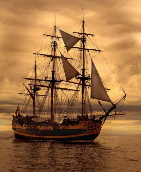 La Hispaniola en la mar